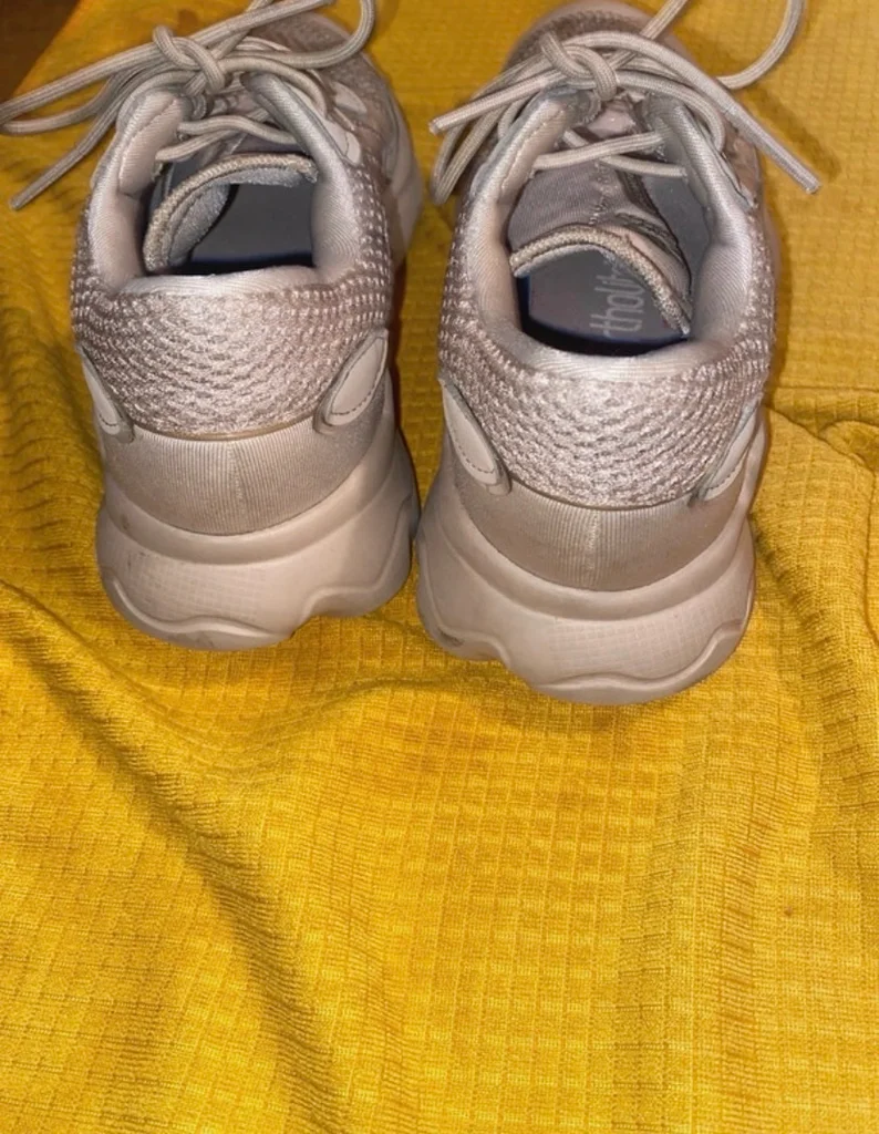 Basket adidas pointure 34 – photo 3